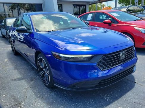 Used 2024 Honda Accord Sport image 2