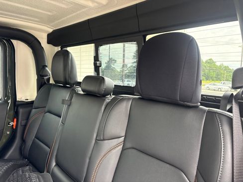 Used 2022 Jeep Gladiator Mojave w/ Cold Weather Group AWD/4WD image 5