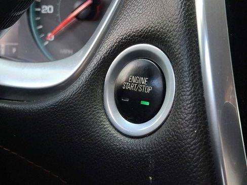 Used 2019 Chevrolet Traverse LS AWD/4WD image 22