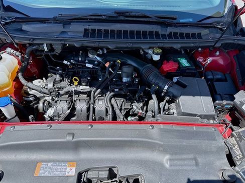 Used 2022 Ford Edge ST-Line image 31