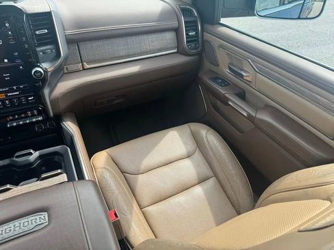 Used 2019 RAM 1500 Laramie Longhorn AWD/4WD image 21