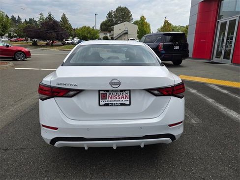 New 2025 Nissan Sentra S image 7