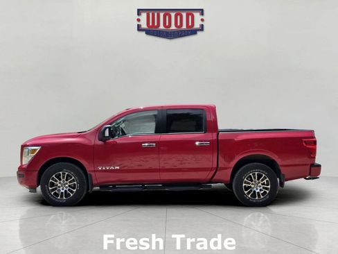 Used 2021 Nissan Titan SV w/ SV Convenience Package AWD/4WD image 4
