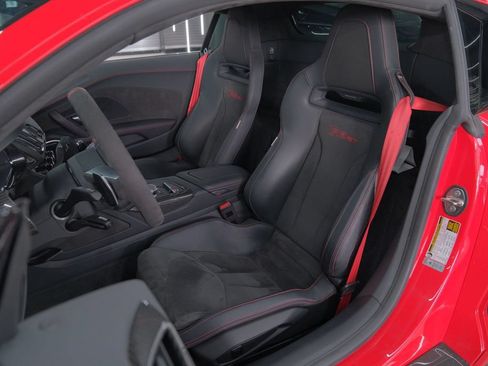 Used 2023 Audi R8 V10 GT RWD image 7