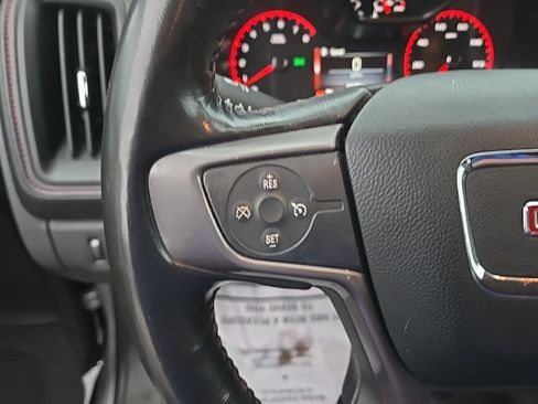 Used 2016 GMC Canyon SLE w/ All Terrain Package image 14