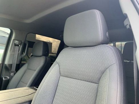 Used 2025 Chevrolet Silverado 3500 LT w/ Safety Package image 20