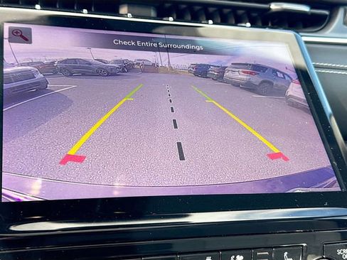 Used 2022 Jeep Grand Cherokee Overland image 16