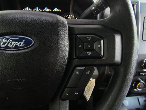 Used 2016 Ford F150 XLT w/ Trailer Tow Package image 33