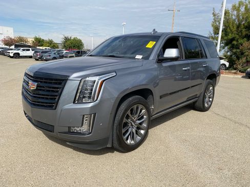 Used 2020 Cadillac Escalade Platinum w/ Escalade Sport Edition AWD/4WD image 1