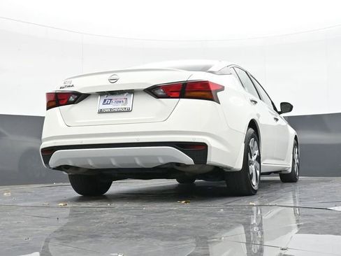Used 2024 Nissan Altima 2.5 S image 44