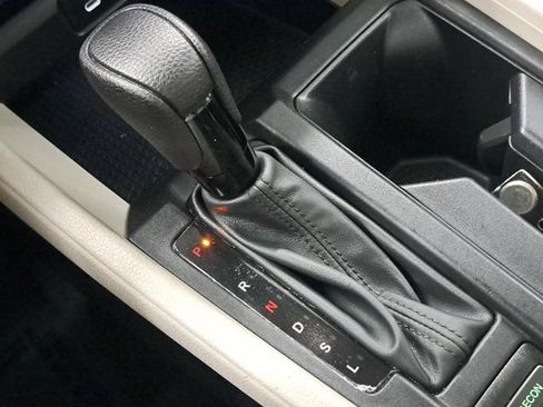 Certified 2024 Honda Accord EX image 29