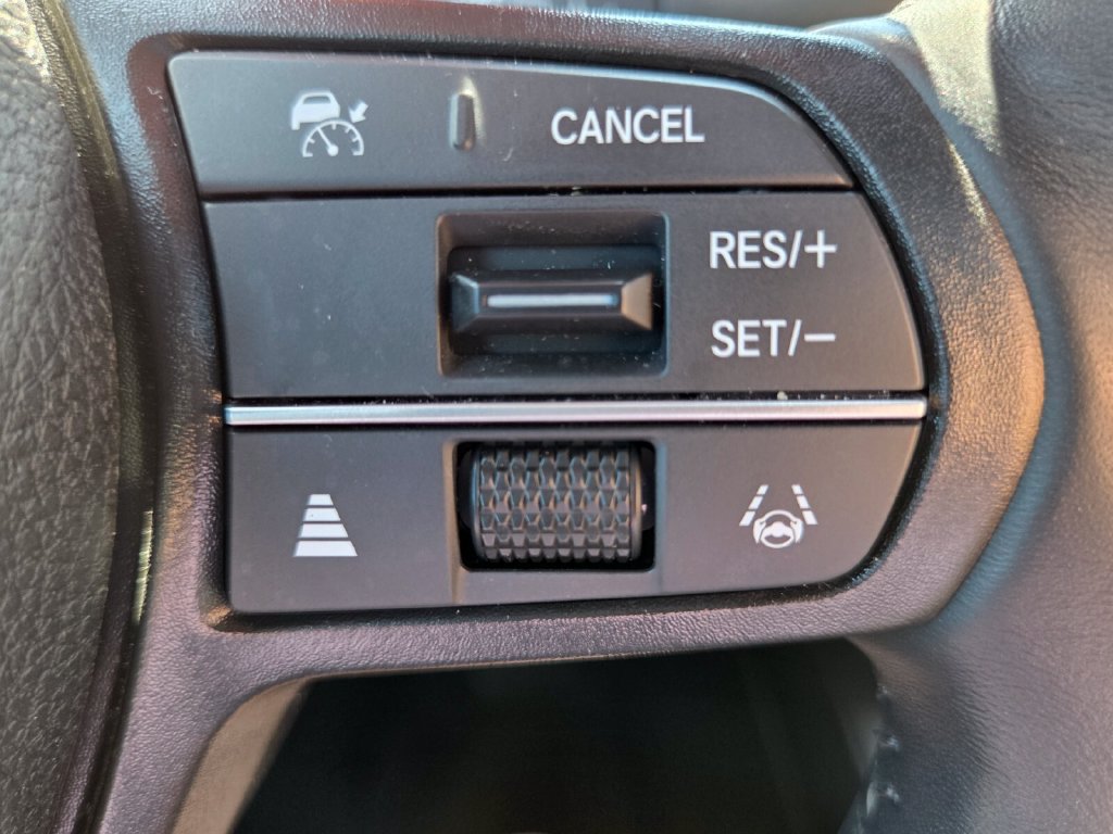 Used 2024 Honda Accord Sport image 13