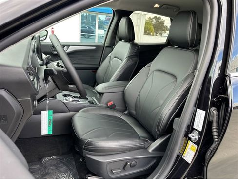 New 2025 Ford Escape SE w/ PHEV Premium Package image 15