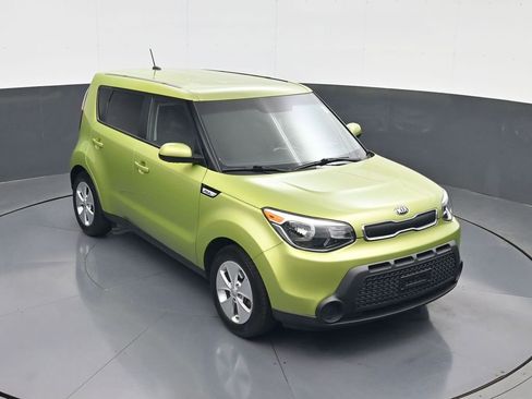 Used 2016 Kia Soul FWD image 15