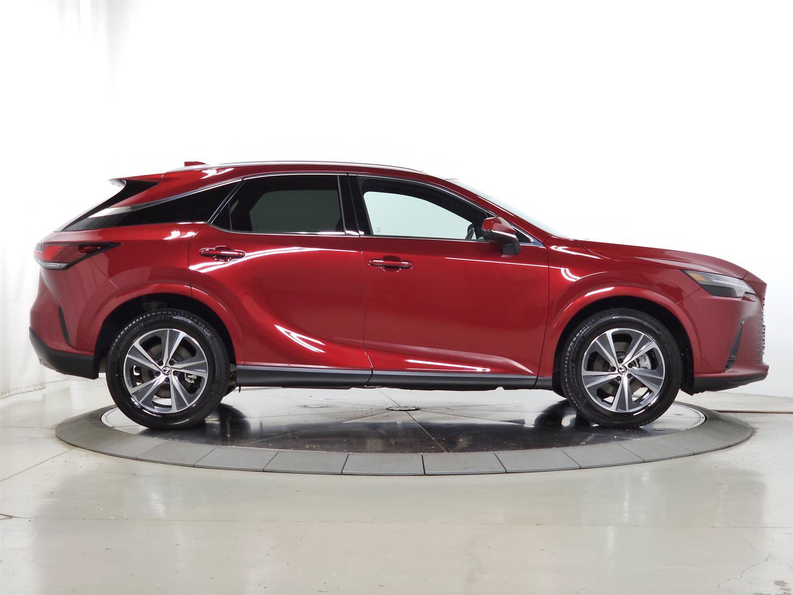Certified 2025 Lexus RX 350h w/ Accessory Package AWD/4WD image 12