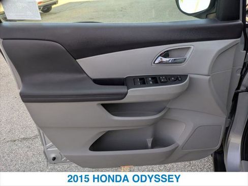 Used 2015 Honda Odyssey EX image 12