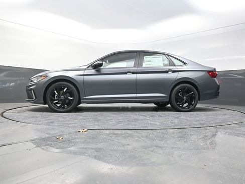 New 2026 Volkswagen Jetta SE FWD image 24