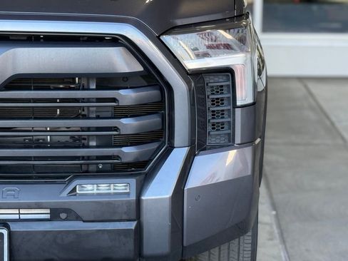 Used 2022 Toyota Tundra SR5 image 5