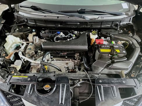 Used 2016 Nissan Rogue S AWD/4WD image 30