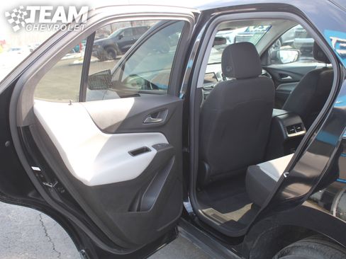 Certified 2024 Chevrolet Equinox LS w/ LS Convenience Package image 19