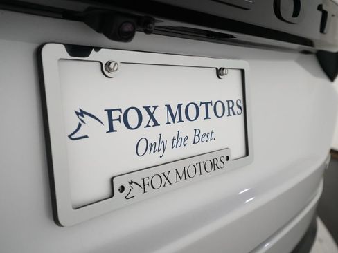 Certified 2025 Honda Pilot Touring image 38