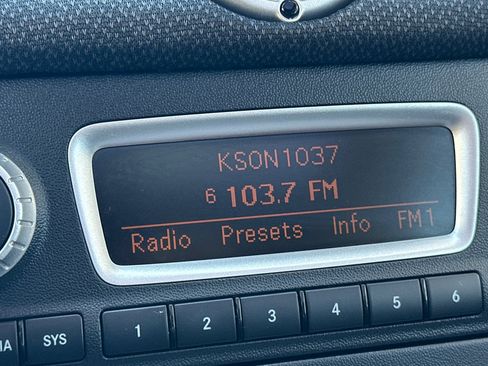 Used 2016 smart fortwo passion image 16