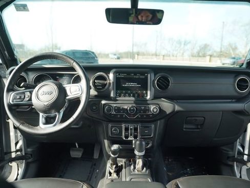 Used 2021 Jeep Wrangler Unlimited Sahara image 26