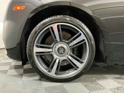 Used 2014 Rolls-Royce Wraith RWD image 32