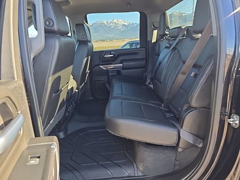 Used 2022 Chevrolet Silverado 3500 LTZ w/ Gooseneck/5TH Wheel Package image 21