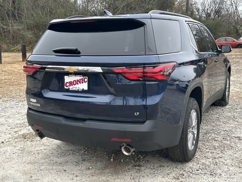 Used 2023 Chevrolet Traverse LT image 5