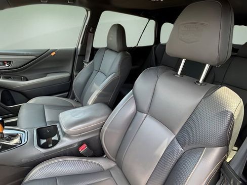 Used 2022 Subaru Outback Wilderness w/ Wilderness Package image 12