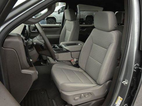 New 2025 GMC Sierra 1500 SLE w/ Preferred Package image 18