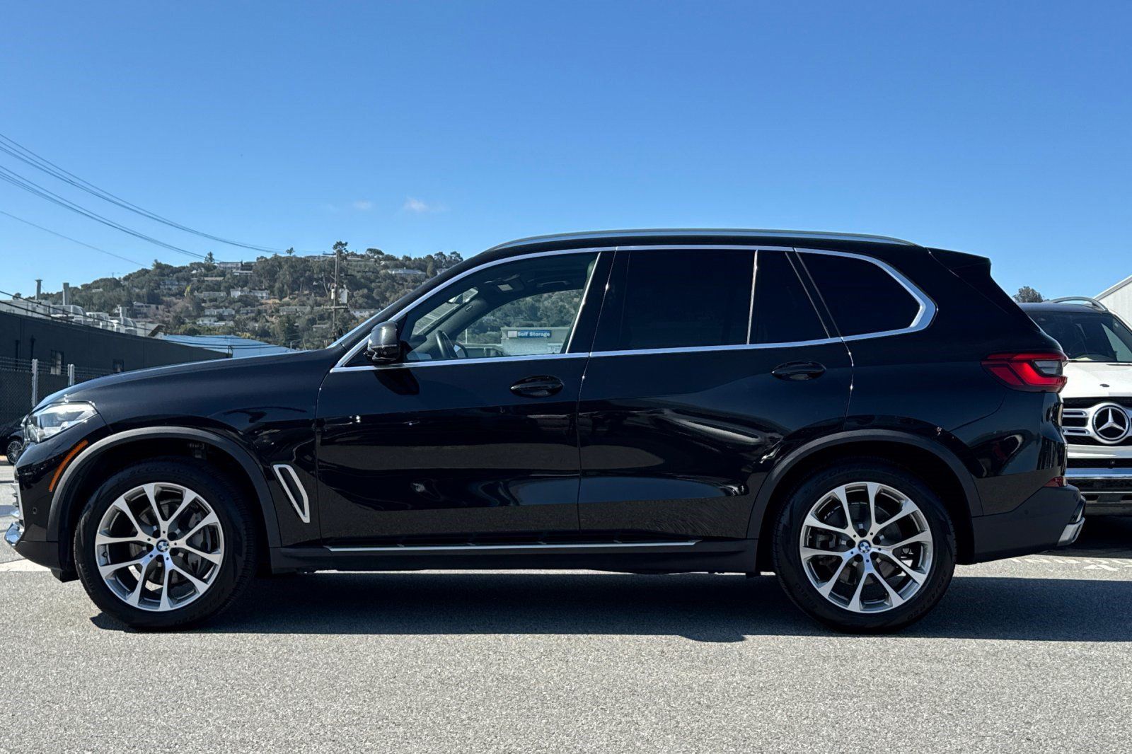 Used 2020 BMW X5 sDrive40i w/ Premium Package RWD image 2