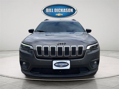 Used 2023 Jeep Cherokee Altitude Lux image 2