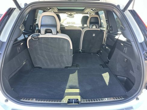 Certified 2025 Volvo XC90 B6 Core w/ Climate Package image 24
