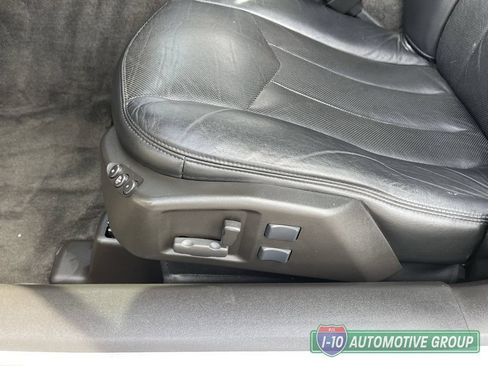Used 2007 Cadillac XLR RWD image 19