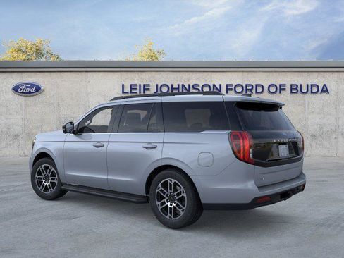 New 2026 Ford Expedition Active image 4