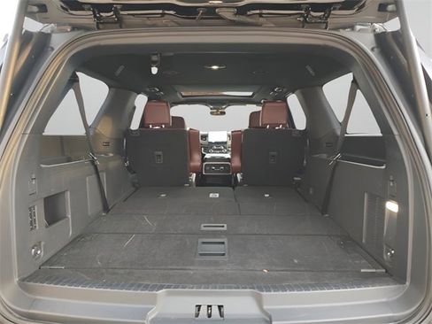 Used 2024 Ford Expedition Max Limited image 35