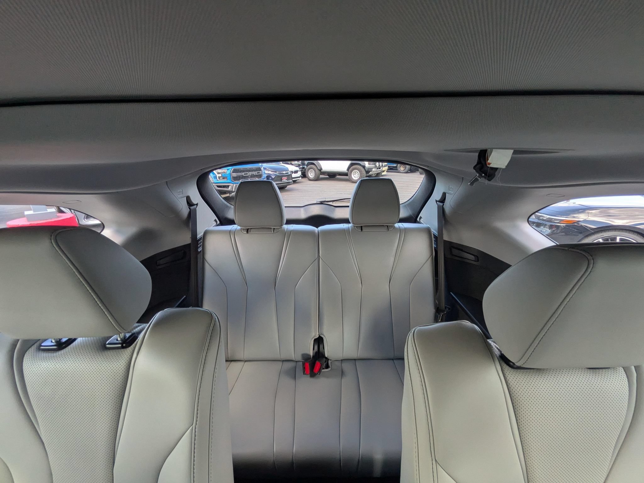 Used 2023 Acura MDX w/ Technology Package AWD/4WD image 9
