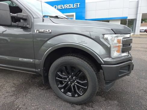 Used 2018 Ford F150 Lariat w/ Equipment Group 502A Luxury AWD/4WD image 38