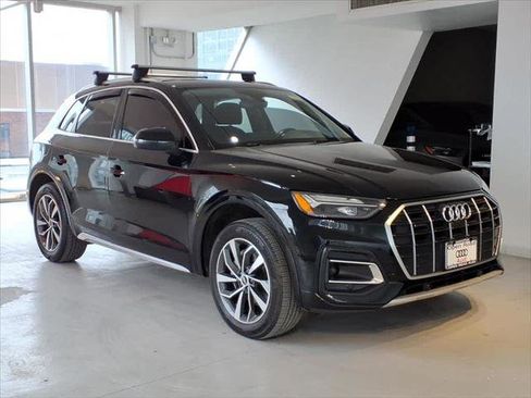 Used 2021 Audi Q5 Premium Plus w/ Premium Plus Package AWD/4WD image 3