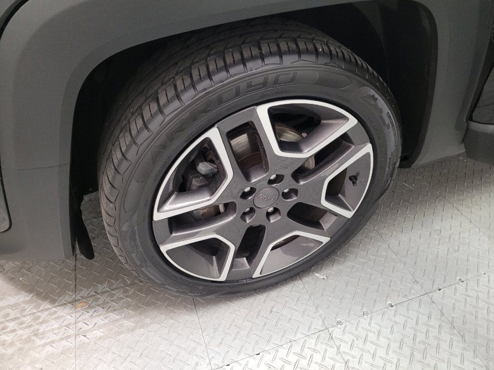 Used 2021 Jeep Renegade Sport FWD image 31