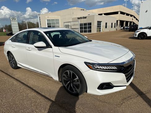 Used 2021 Honda Accord EX image 5
