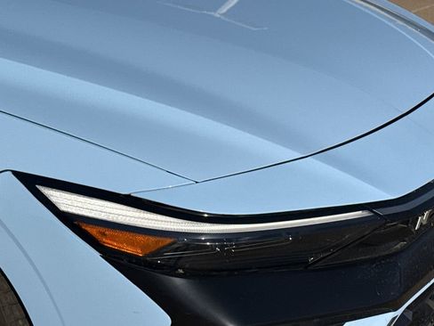 Used 2025 Hyundai Elantra N FWD image 4