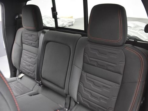 New 2026 Nissan Frontier PRO-4X w/ Pro-4x Convenience Package image 17