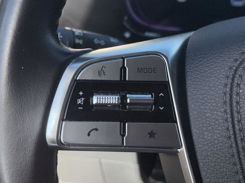 Used 2023 Kia Telluride EX w/ EX Captain's Chair Package image 28