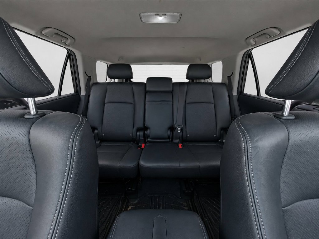 Used 2023 Toyota 4Runner Limited RWD image 19