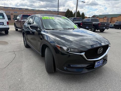 Used 2019 MAZDA CX-5 Touring AWD/4WD image 4