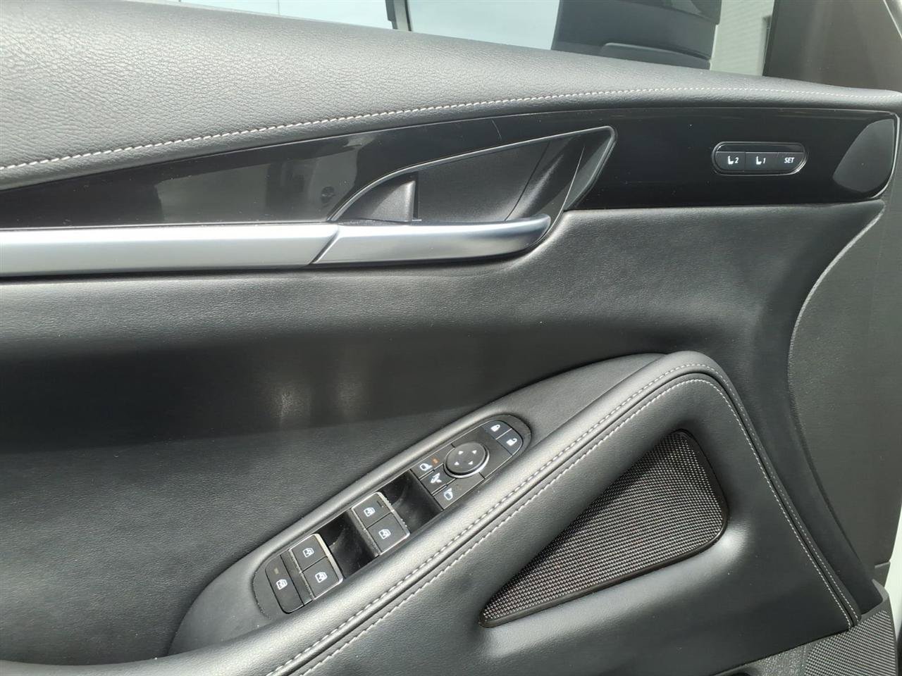 Used 2025 INFINITI QX60 Pure FWD image 7