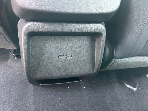 New 2025 Chevrolet Equinox EV LT image 27